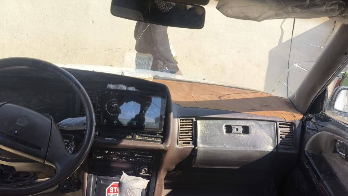 هارتوب موديل 1990 كير ومحرك بطه 2500 جدد حداده ستوني شادهن كهربائيات كلها شغاله دواخل نضيف  منضومه بريك جديده رقم    تحويل مباشر مكفول كص ونقل جثه 
العنوان ديالي
السعر 42 وبي مجال(***********)
