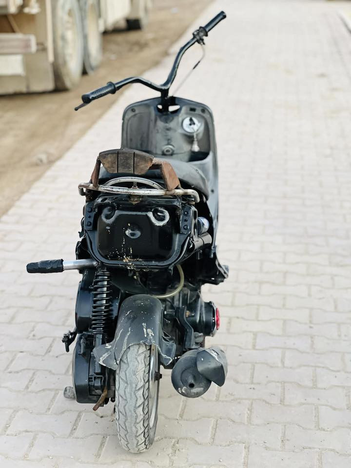 سلام عليكم دراجه لبيع مفتوحه بس كور مانقصه كلشي


**إذا كنت صاحب هذا الإعلان وتريد حذفه لأي سبب، رجاءا أرسل رسالة إلى الدعم الفني**