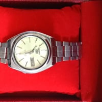 ساعة قديمة • سايكو فايف • توماتيك