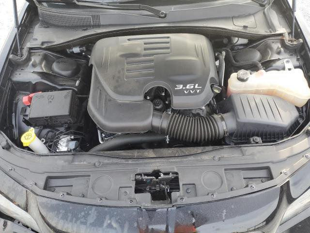 السلام عليكم اوباما تورنك L فول بدون صبغ بدون تبيدل كلين مرقم بغداد مكانها بلمحموديه ماشيه 28 الف مايل سعرها 318 وبيها مجال شي قليل ***********
