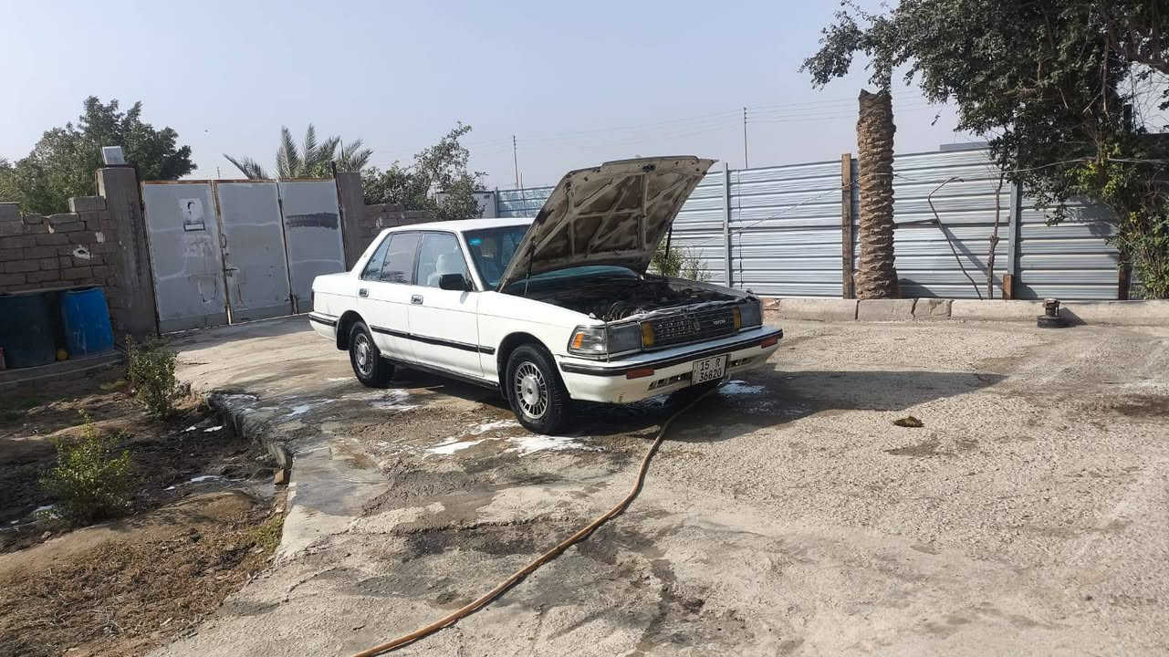 السلام عليكم سيدان ايسر بلاد للبيع السعر 40وبيهه مجال ***********
