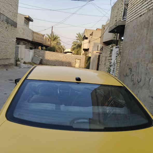 سلام عليكم هونداي اكسنت موديل 2013امريكي  حادثها فقط باب سايق ونفسة ليبل فقط طخطخات سياره جاهزه وجديده كير محرك مكفولات السياره  رقم بغداد سياره مكينه 1600جيداي  جاهزه تخم تاير جديد تبريد ثلج السعر 83 ورقه   مكاني بغداد للاتصال واتساب *********** كل تفاصيل ذكرتهه لتكلي شبيهة تعال كلبها تاخذها سونار وين ميعجبك تعال وخادم الكم
