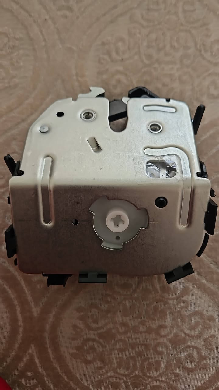 @ford focus
قفڵ سندوقی فۆرد فۆکس


**إذا كنت صاحب هذا الإعلان وتريد حذفه لأي سبب، رجاءا أرسل رسالة إلى الدعم الفني**