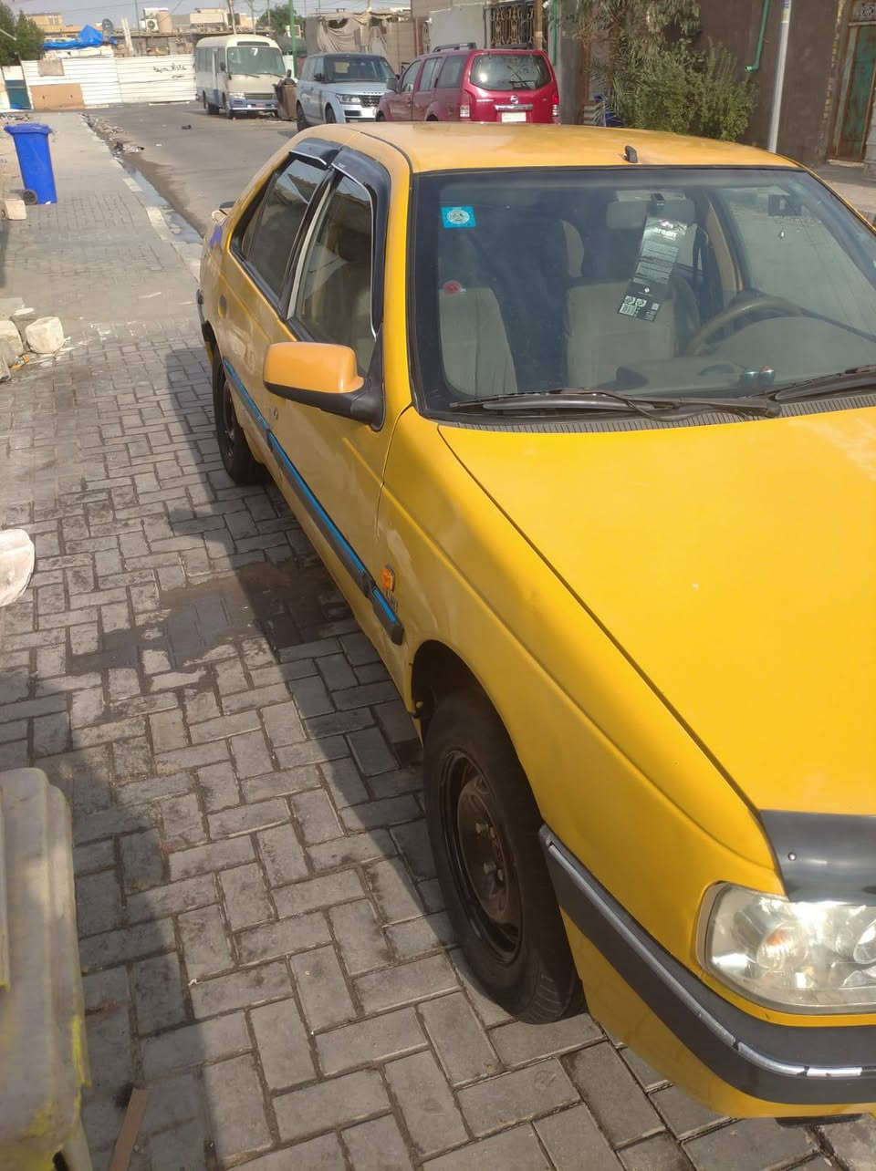 سلام عليكم بيجو 405سياره كفاله عامه حداديه جديده تايرات جدد رقم جديد سنويه جديده رقم جديد درايك البغداد المكان بصره سعر 35وبيه مجال حك جيه متواجد وات ساب***********
