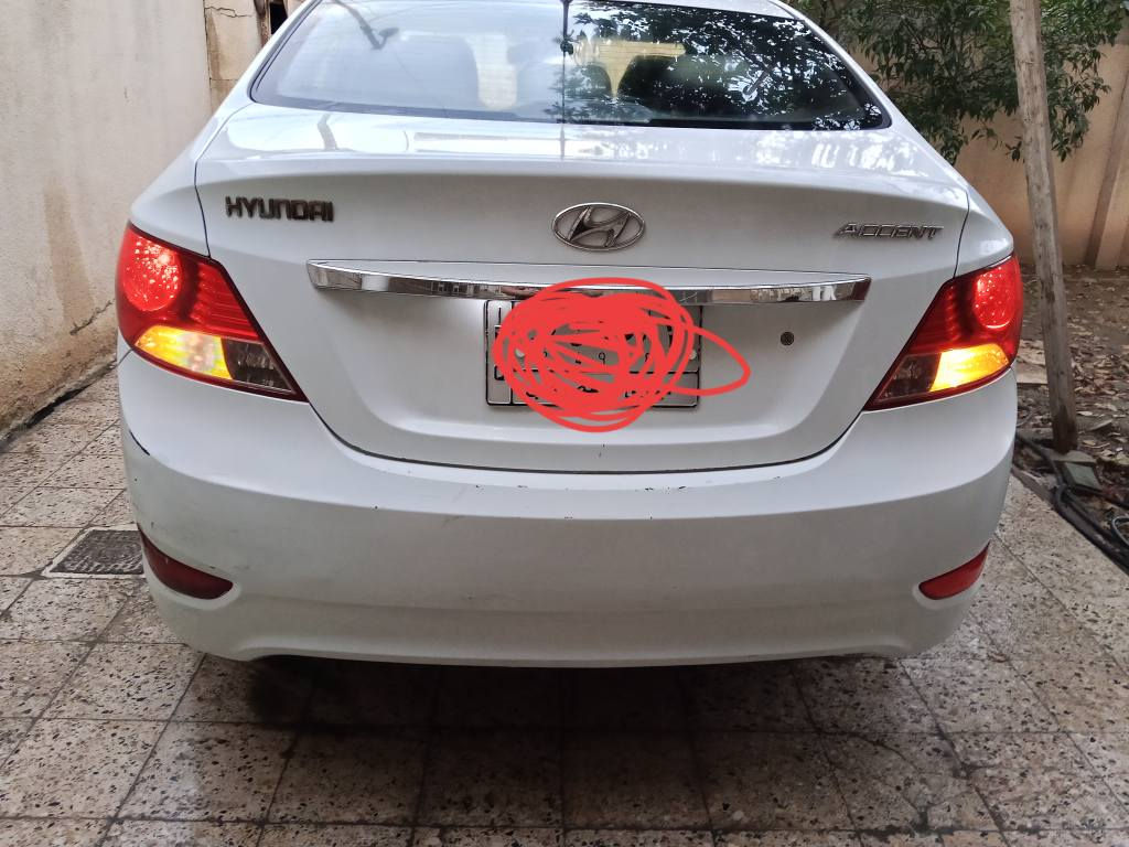 السلام عليكم
اكسنت للبيع موديل2013 ضررها محدد بالصور السياره فول بس كير عادي محرك 16دوش شرط كير ومحرك ذهب طخم وره وكدام وتايرات كلش نضاف السعر90
الاستفسار ***********
