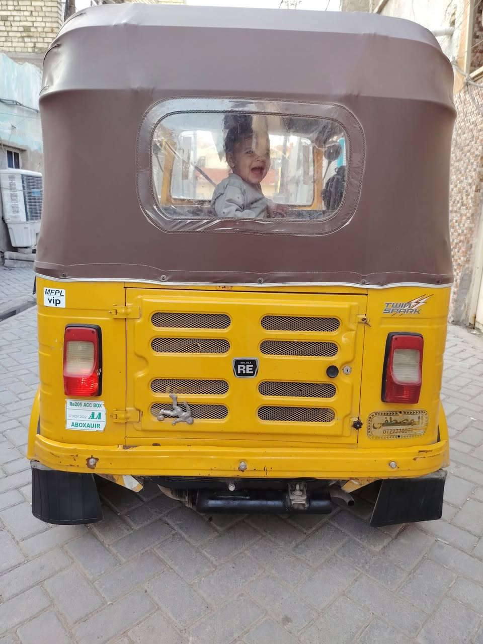 سلام عليكم تكتك موديل 2019 مرقمه جهازه تحويل ثاني يوم مكينه مكفوله بلادي السعر 6 بيها مجال قليل عنوان مدينه صدر قطاع 18 يريدها اتصل ***********
