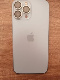 آيفون ١٣ برو ماكس • ٢٥٦ • بطارية ٨٢