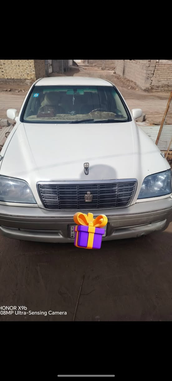 سلام عليكم ملكه موديل 2000  دكمتين بسمي رقم انكليزي كير اومحرك مكفولات بيع ومراوس ابتكسي حسب القناعه السعر 120اوبيها مجال ***********
