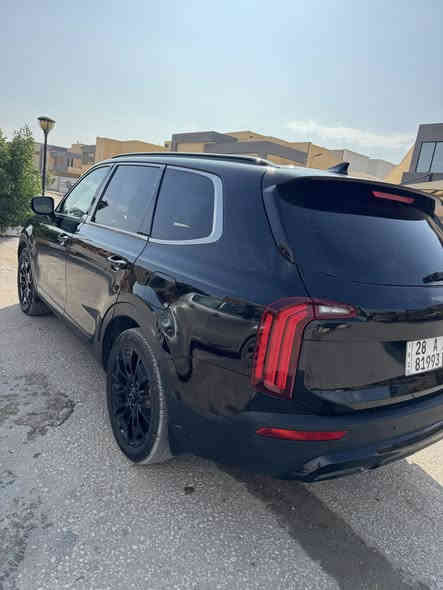 السلام عليكم / 2022 KIA TELLURIDE, SX
 كيا تيلورايد 2022 الشكل الجديد sx فول الفول كامل مواصفات  
 لون اسود وارد امريكي جاملغ وبنيد وجنطة
المواصفات 
كير اوتو 
هاند ابريك بصمه 
٣قطع تبريد 
٧ راكب اكيد 
عداد دجتل 
انظمه قياده 5
تجي محرك V6 3800 تنفس طبيعي   
داخل جلد مشمشي ملكي جلد 
بصمه السياره 
رادارات 
وتحديد مسار 
كشنات كهرباء 
وكشنات منفصله vip  
 حساسات خلفيه 
مساحه تخزين في الصندوك اكيد موجوده 
تشغيل عن بعد 
وكشنات تدفئه
شحن واير لاسلكي 

رقم نجف مميز الجديد باسمي تحويل ثاني يوم بحيل الله 
وهذا رقم الشاصي حبايب

5XYP5DHCXNG247422

مكان السياره  النجف / 
ب السعر ٢٤٨ ورقة جديدة ماناقصة شي
*********** واتساب مراسلة
