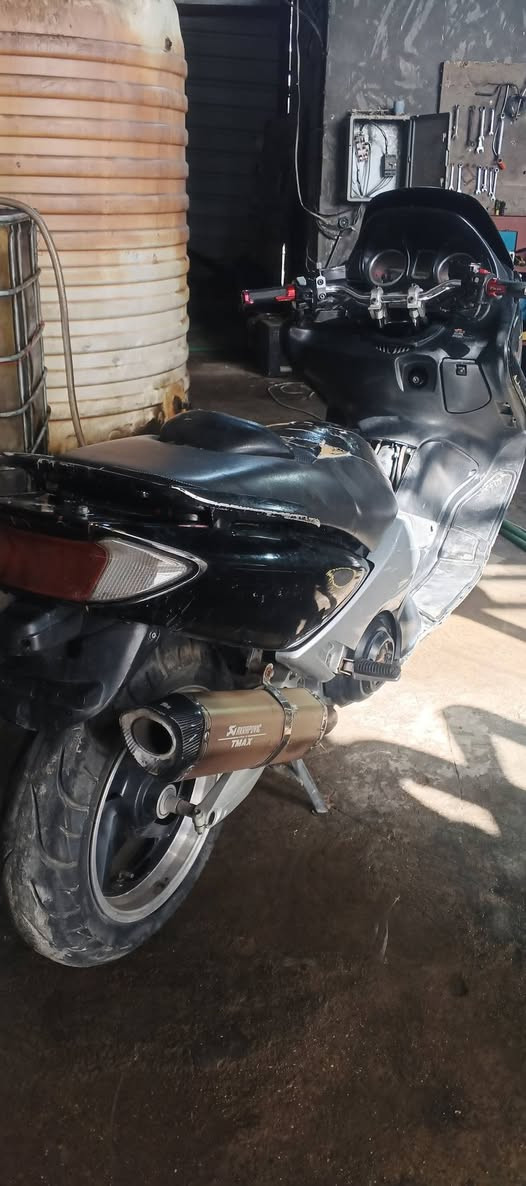 2008 السعر 18 بيها مجال بغداد المحموديه ***********
***********
