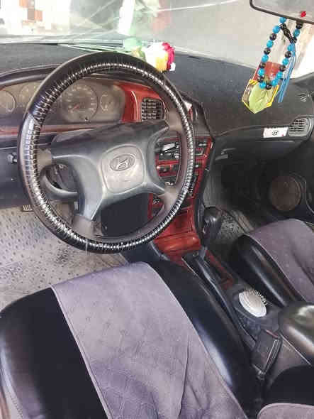 للبيع سوناتا تو موديل 96 رقم سنوية وهزه كلها جديده سنويه بسمي صبغ عام سعر 47 وبيها مجال بسيط صدر امامي وخلفي جديد سياره جاهزه وخير من الله مكان الانبار قضاء الكرمه .ابراهيم بن علي البوعلوان .اتصال ***********
