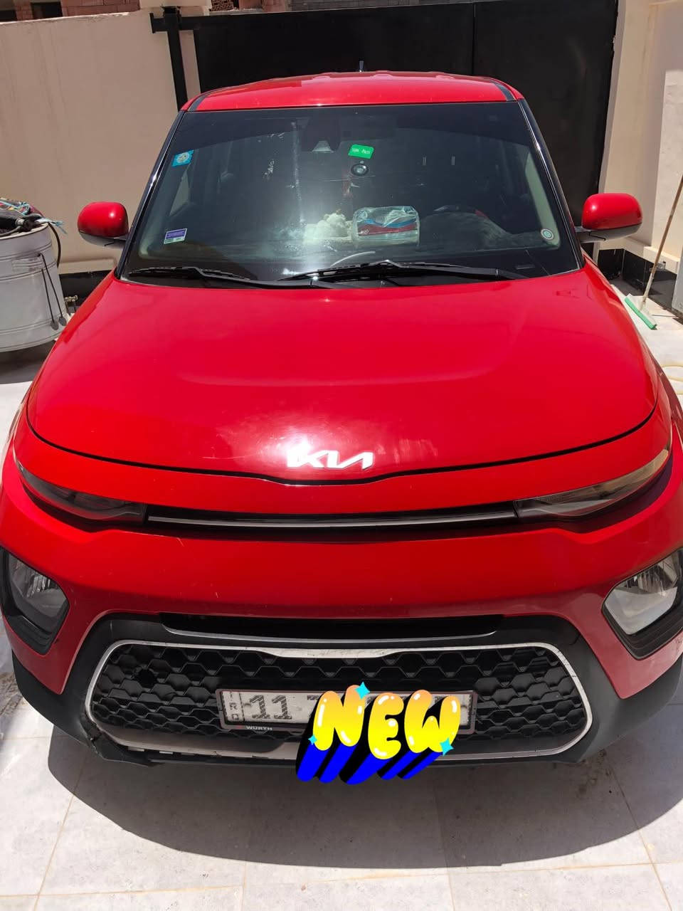 كيا صول LX موديل 2022 

اللون احمر 

رقم بغداد 

تحويل مباشر 

نقصها فقط تبريد 

   ضررها 3 قطع صبغ بدون معجبون 

مواصفات

محرك 2000 دوش

كير AT المرغوب 

رادار امامي وخلفي وجانبي

وضعيات قياده

كاميرا دواره

لايت اوتو

مثبت سرعه

توقف ذاتي وتحديد مسار

ابل كار بلي

وبعد هواي مواصفات 

صور الضرر بالمنشور

السعر 125 وبيها مجال شي قليل 

لاستفسار اتصال واتساب 
***********
