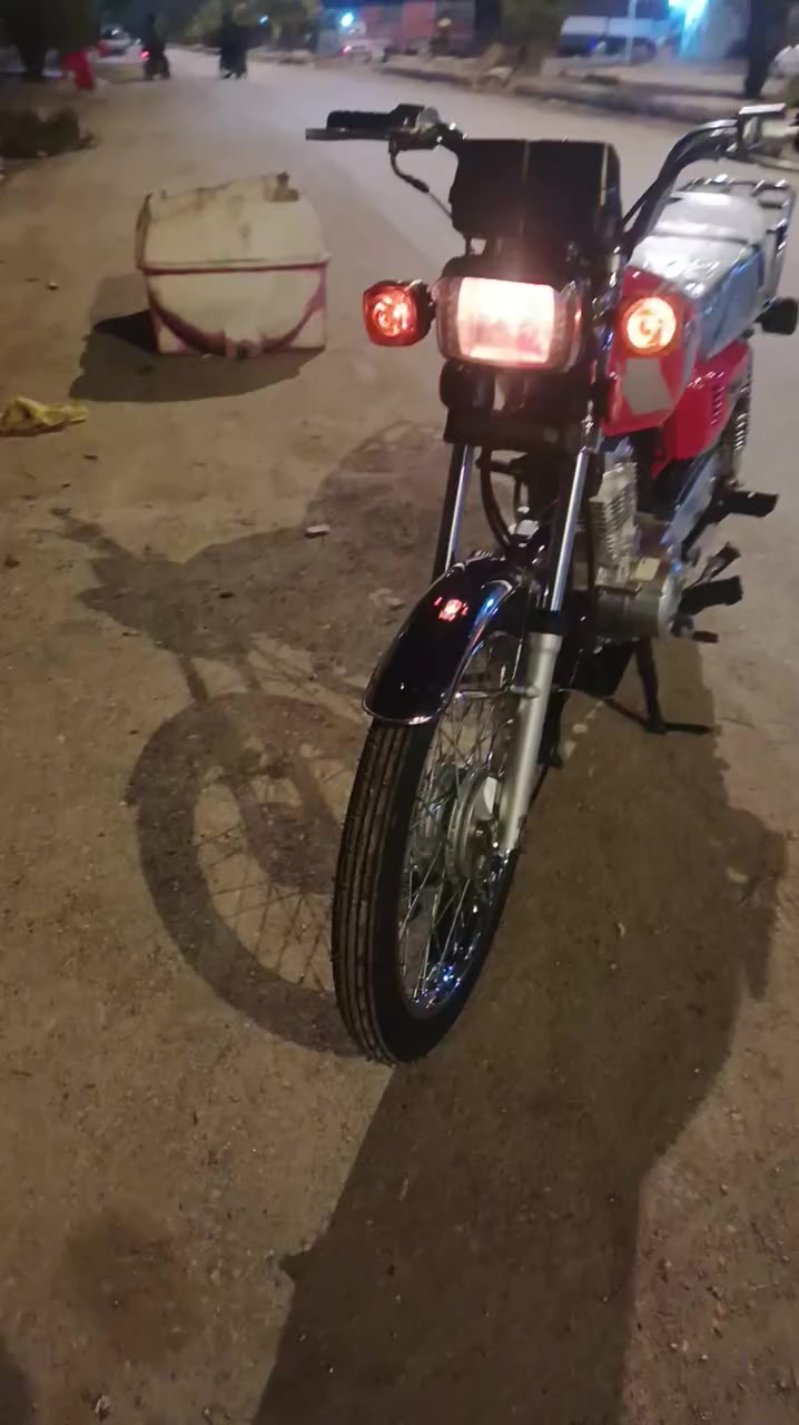 سلام عليكم ورحمه الله وبركاته دراجه موديل 22 شلامجه اصلي اريد بس مراوس حسب القناعه وذا اكو 23 لون اسود نتراهم لا ني وياي


**إذا كنت صاحب هذا الإعلان وتريد حذفه لأي سبب، رجاءا أرسل رسالة إلى الدعم الفني**