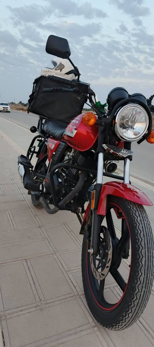 سلام عليكم.. دراجه كفايه عامه للبيع
مكاني (ذي قار.. قضاء الدواية) ستخدام ٥اشهر او اقل دراجه نضافه ٩٩ اوراق اصوليه ما عليك بس ترقم تفيد اهل الدلفري خير من الله ما تعبك رزانه او متانه اريد ابيع لان فتحت مشروع خاص بيه الشراي واتساب*********** او بيك خير ادلل 🫵
