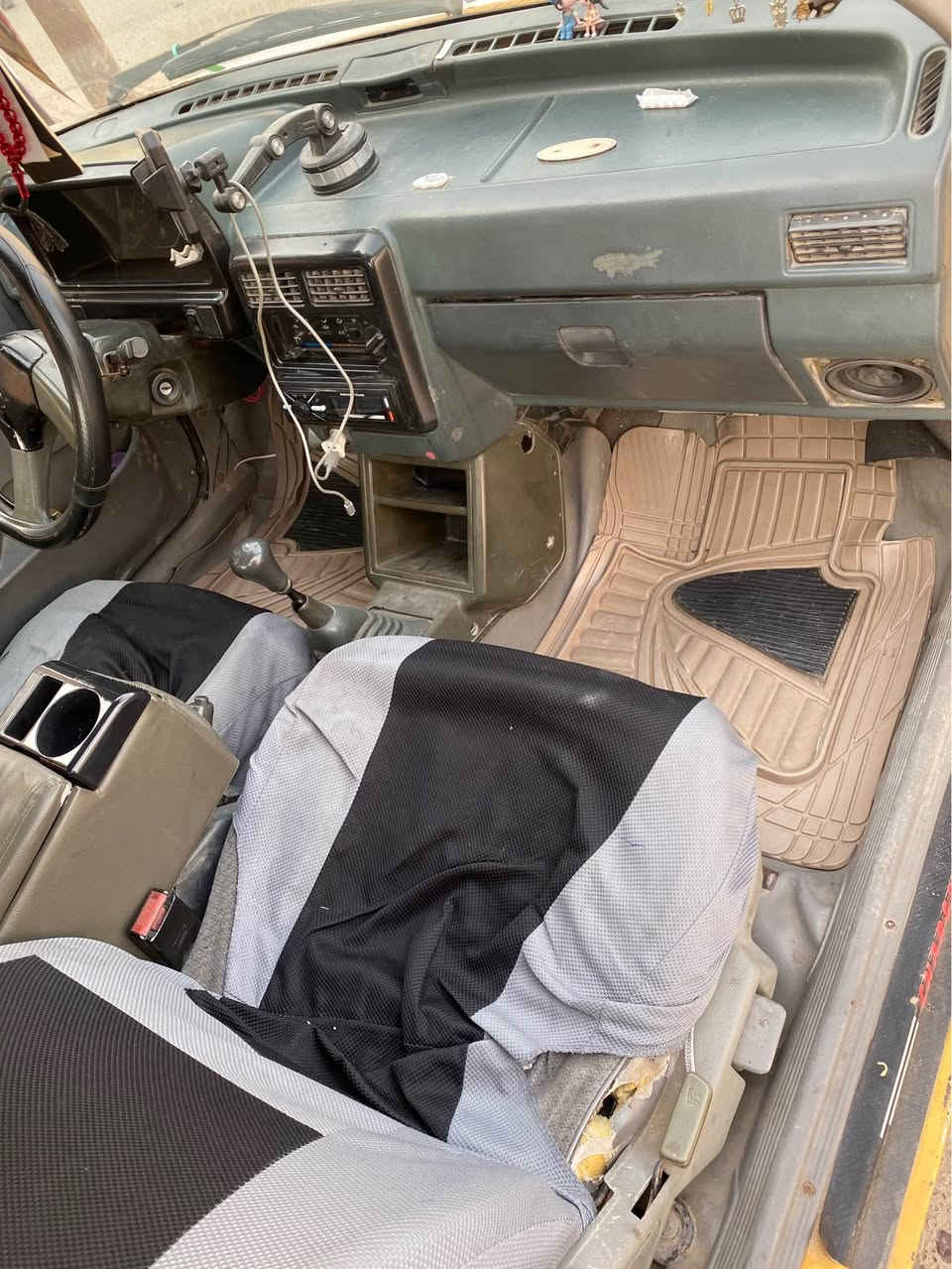 سايبا بغداد 2011مكينه وكير كفاله بيها ملاحضات بسيطه تحويل مباشر مكان السياره بغداد 
السعر 23وبيها مجال *********** بغداد, العراق
