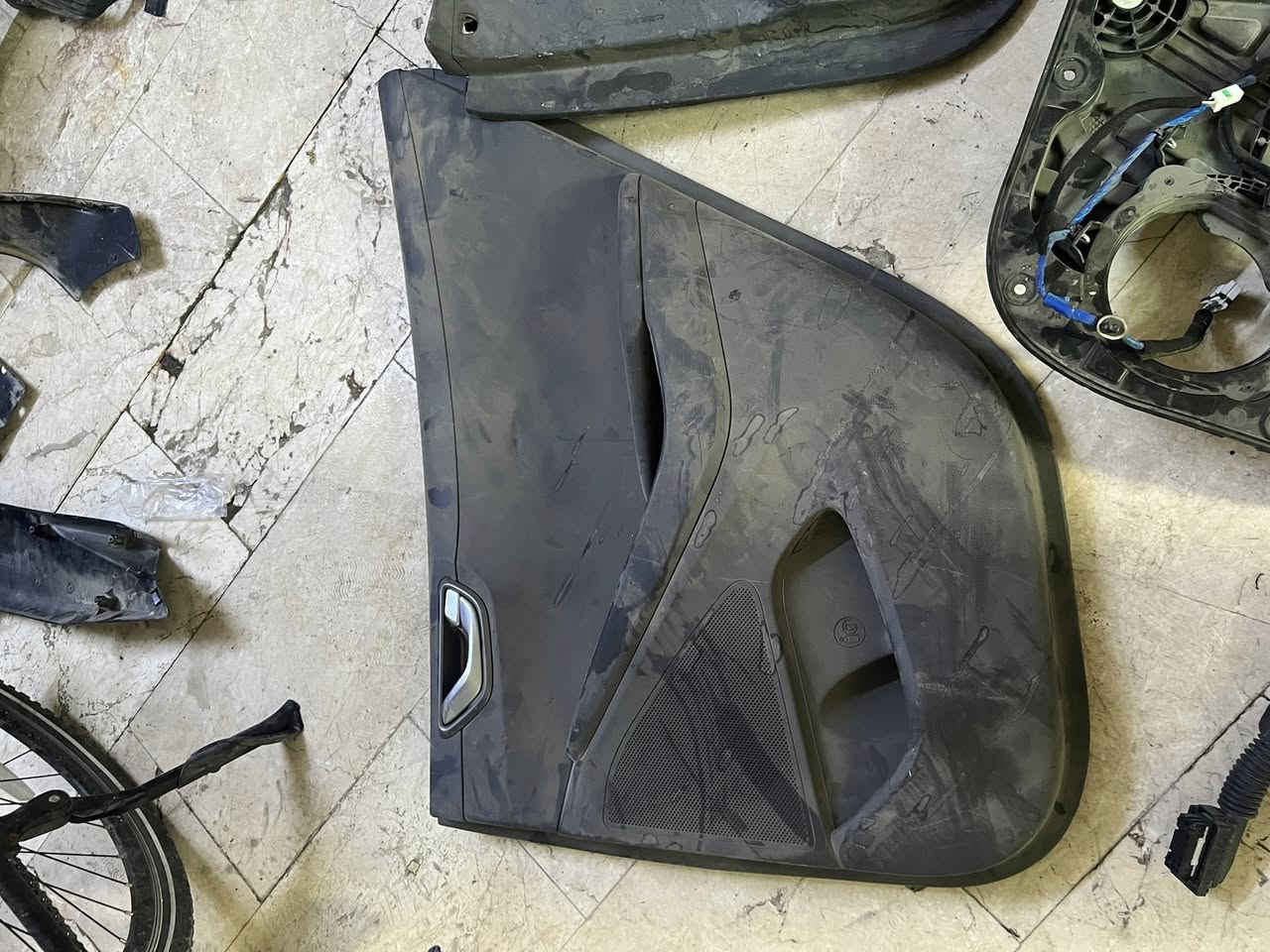 سلام عليكم بطاين للبيع مع ماطور جامه كامل الشراي يتصل ***********
