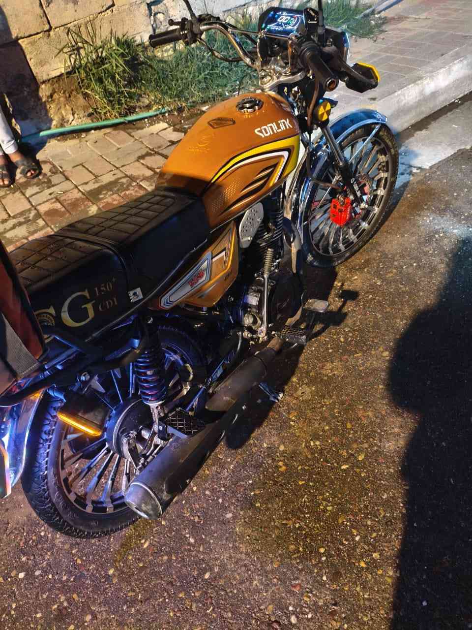 دراجة سونك  موديل 2025
مكفولة من كلشي تمام التمام  
نضافة خير من الله. سعرها 750 
المكان التأميم القادسية 2
متواجد واتساب ***********
