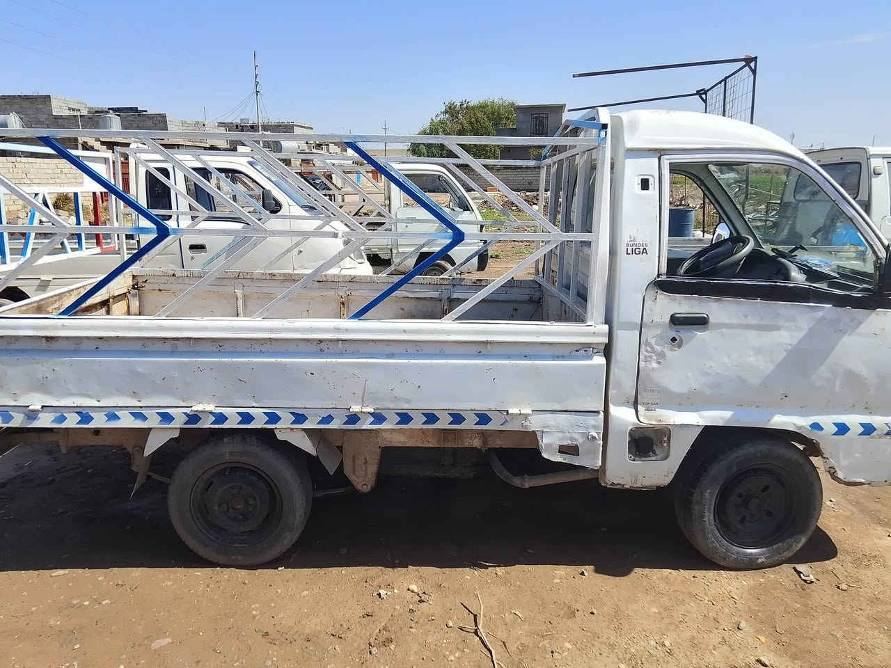 سلام عليكم للبيع فاو موديل الفين وسبعه كير ومحرك و شاصي بشرط
وراق صليه السعر 11 وبيها مجال ***********
