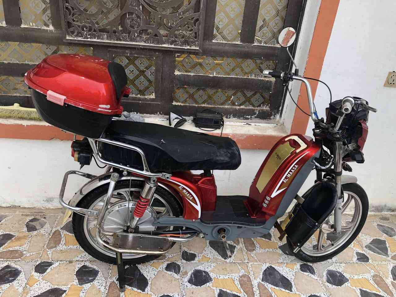 سلام عليكم ماطور شحن الماسه للبيع بطاريات كلهن جديدات ويقرن 10 والماطور نضيف مابي اي نواقص السعر 275 وبي مجال مكاني الجولان للاستفسار ***********
