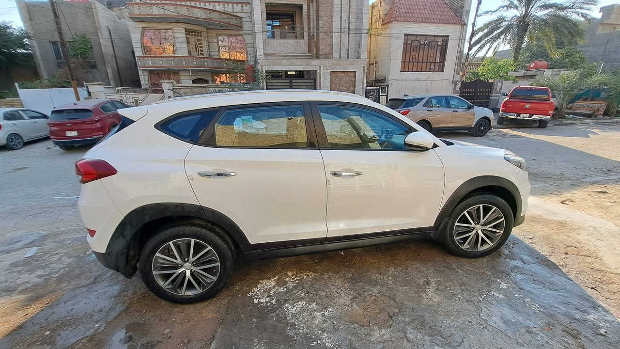 السلام عليكم ... توسان 2017 لبيع 
.. موصفات التوسان معروفه مكان بغداد ... الاتصال ***********
