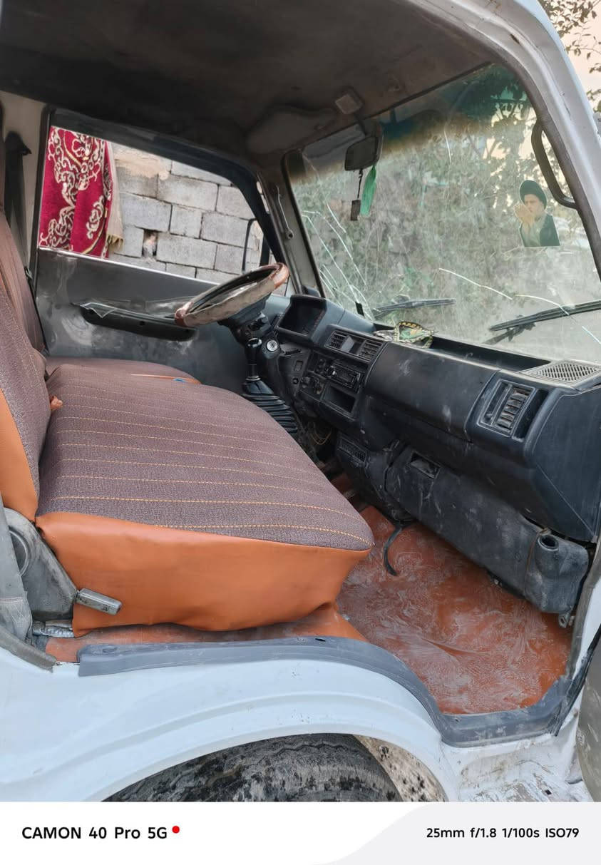 سلام عليكم كيه للبيع بنكو موديل  95رقم بغداد الماني سنويه ما ساقطه تخم تأير مكفول كير اكسن شاصي سعر 51وبيها مجال رقم الهاتف *********** المكان بغداد المعامل
