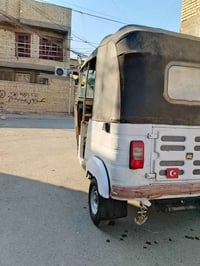 تكتك لبيع موديل 20رقم وسنويه كليزي تكتك مكفوله من عده الكصه مرشوشه  وا...