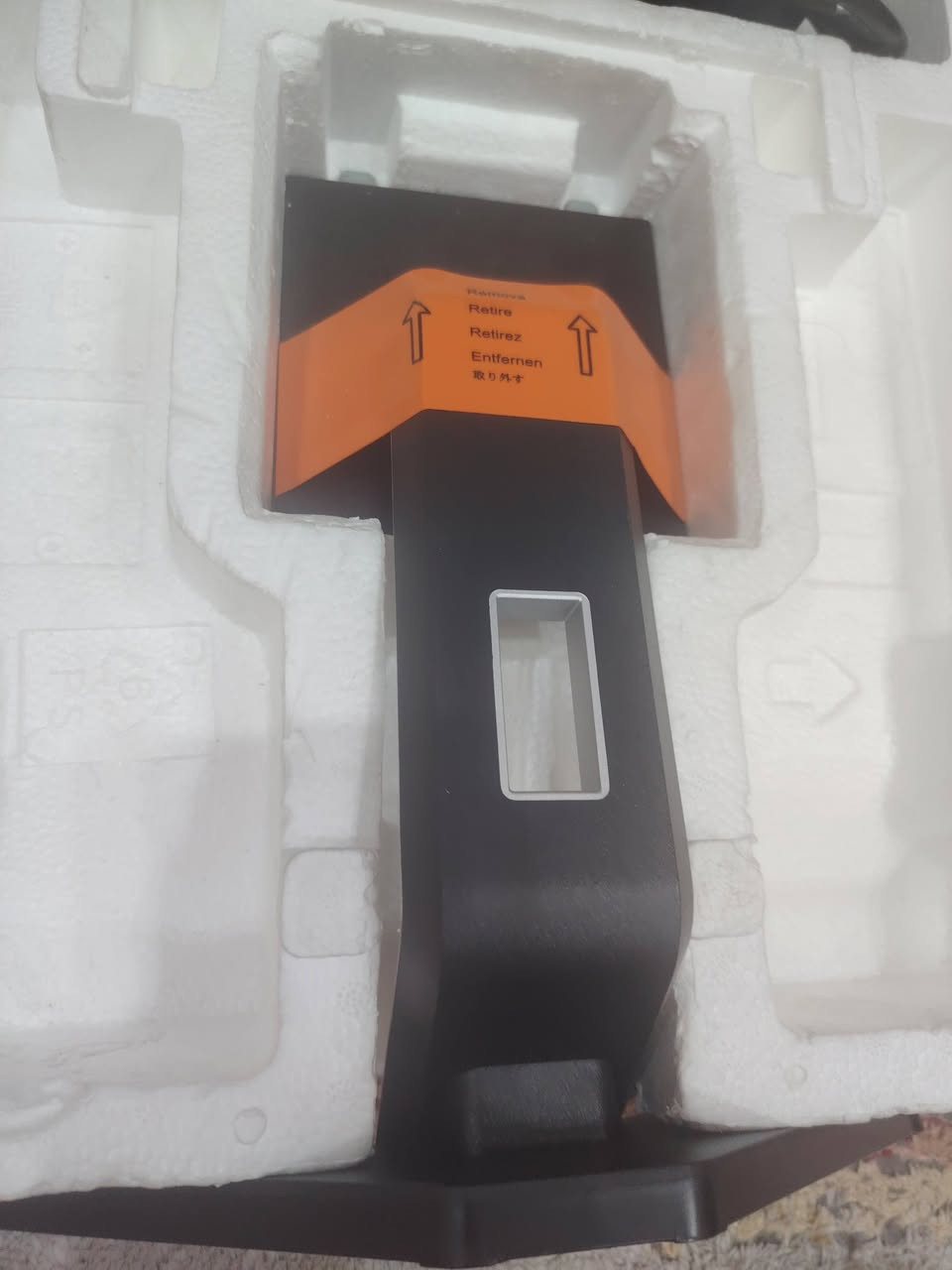 شاشه dell جديده بلكارتون غير مستخدمه
للبيع السعر  ٦٠
نهائي السعر
مكاني صالحيه بغداد


**إذا كنت صاحب هذا الإعلان وتريد حذفه لأي سبب، رجاءا أرسل رسالة إلى الدعم الفني**