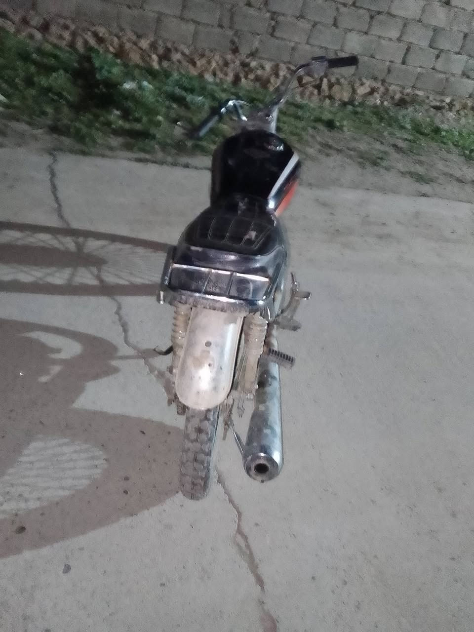 من رخصة الادمن بعد السلام
موطور تايكر 19 نضيف محرك اخرس ناشاطه فول 

مراوس ب قفاز


**إذا كنت صاحب هذا الإعلان وتريد حذفه لأي سبب، رجاءا أرسل رسالة إلى الدعم الفني**