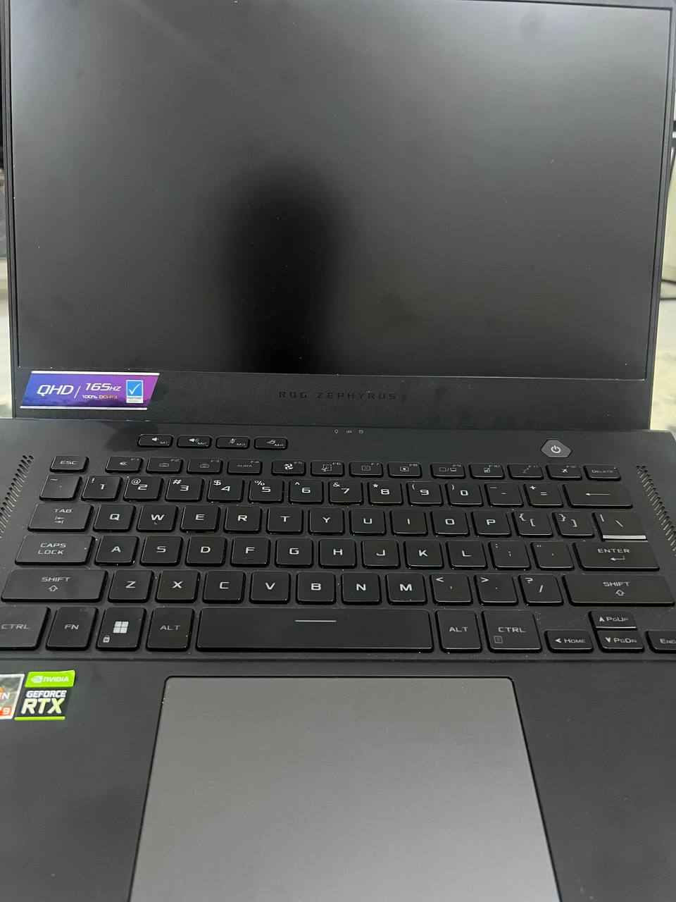 ASUS ROG ZEPHYRUS G15
GPU: Rtx 3070Ti 120watt
AMD Ryzen 9 6900HS (8cores 16 threads)
Ram: 16gb DDR5 4800MT/s(dual channel)
Hard:  256Gb Nvme SK hynix + 1TB Ssd nvme  WDC
Screen: QHD 2K 165Hz
Keyboard RGB
Original charger 240watt included 
بەگشتی لاپتۆپێکی بێ کێشەیە و شوختی نییە
تکایە سەیری تەواوی وێنەکان بکە ئەگەر بەدڵتە و بەکەڵکی بەڕێزتان دێت نامە بنێرن. لەگەڵ ڕێزم
نرخی ئەم بەرهەمە:
١٫٣٠٠٫٠٠٠ دینار أربيل, العراق


**إذا كنت صاحب هذا الإعلان وتريد حذفه لأي سبب، رجاءا أرسل رسالة إلى الدعم الفني**