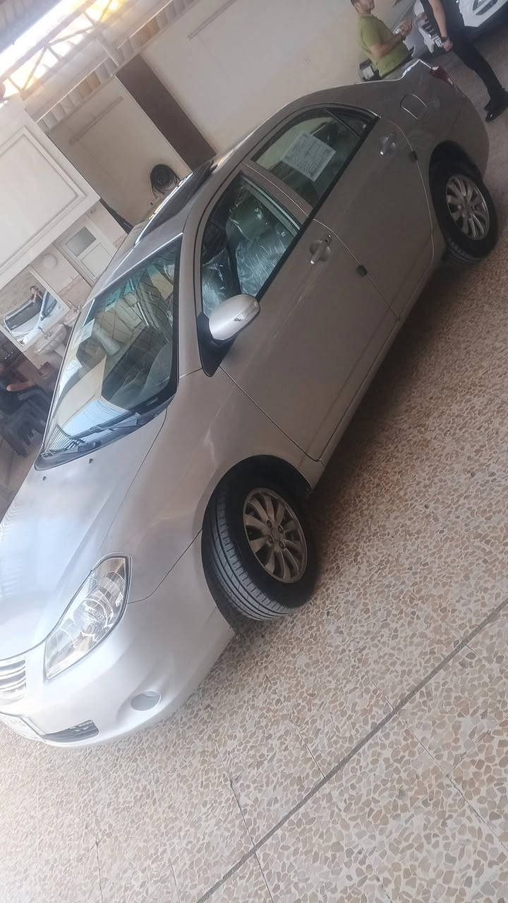 بي واي دي جي ثري 2013 فوول توماتيك
محرك كير. شرط بدون صبغ او ضررر كابون بانزين بيها .
شرط التحويل سيارة على وضع الشركه 
للاستفسار ‏‪***********‬‏
