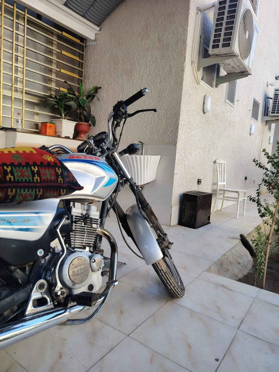 يالله دايون عضم 22كلك دراجه كامله مكمله نواقصها اشاير شي بسيط عنوان كربلاء باب بغداد مكفوله من السرقه
***********
السعر 700 بيه مجال
