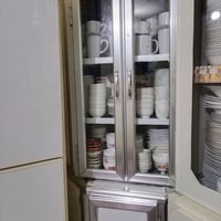 زاويه نضيفه للبيع 07856217057