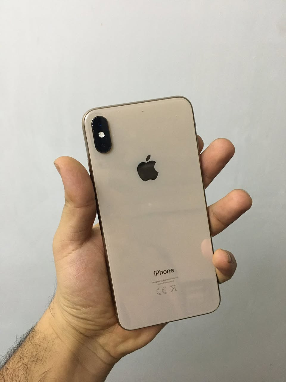 iPhone XS Max
بطاريه 77 بلادي 

شاشه بلادي 

ذاكرة 256

الجهاز وتر بروف 

كارتون وياه 

سعره 190 بي مجال بسيط 

***********
