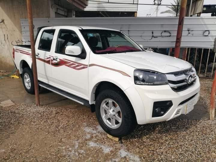 السلام عليكم كريت ويل 2023 كفاله عامه من الشخط مكينه كير حداديه تخم تاير شركه السياره ماشه 90 ألف فقط السياره وضع شركه بسمي الرقم الجديد الدولي سنويه جديده السعر 124وبيه مجال للستفسار وهاذ رقمي ***********
