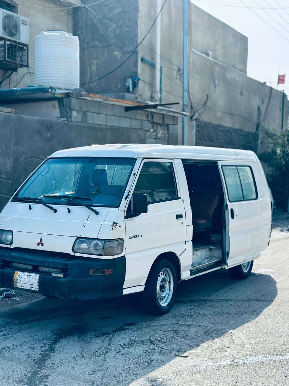 السلام عليكم مستوبيشي باص بوكس.
للبيع سياره نظيفه كير ومكينه  مكفولات
كيرها محرو اوتماتيك سياره بسم ابن عمي  تحويل ثاني يوم رقم بغداد
مكاني البصره
***********
