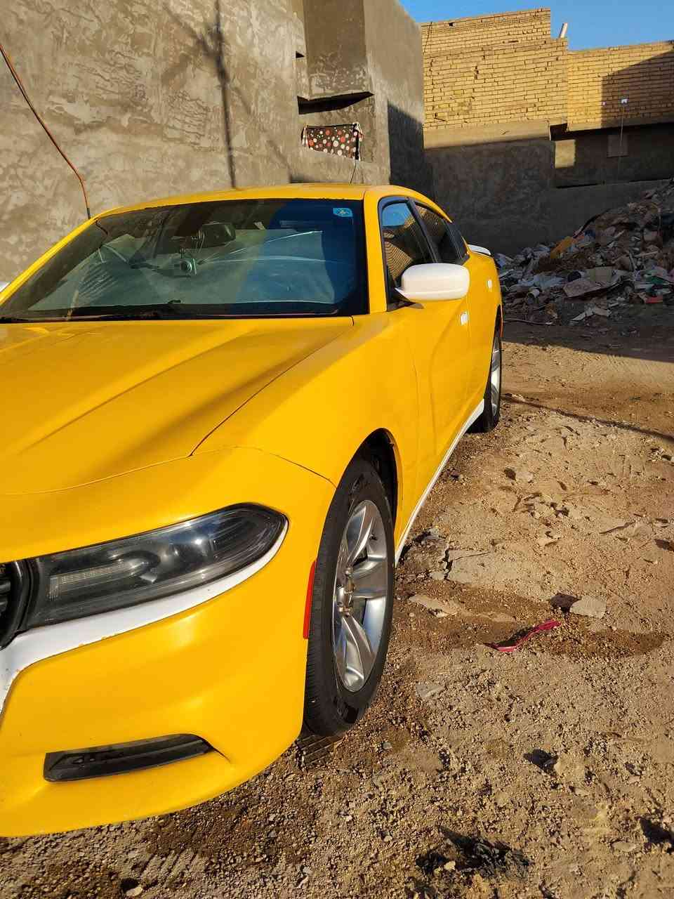 سلام عليكم جارجر موديل 2018 اصل صور الحادث مرفوقه بل منشور رقم انكليزي سنويه ل 30 السعر 200 وبيه مجال قليل 
السياره جاهزه من كلشي تخم تاير تبريد ثلج مكينه كير اكسل مكفولات 
*********** 
عنواني بابل الحمزه الغربي
