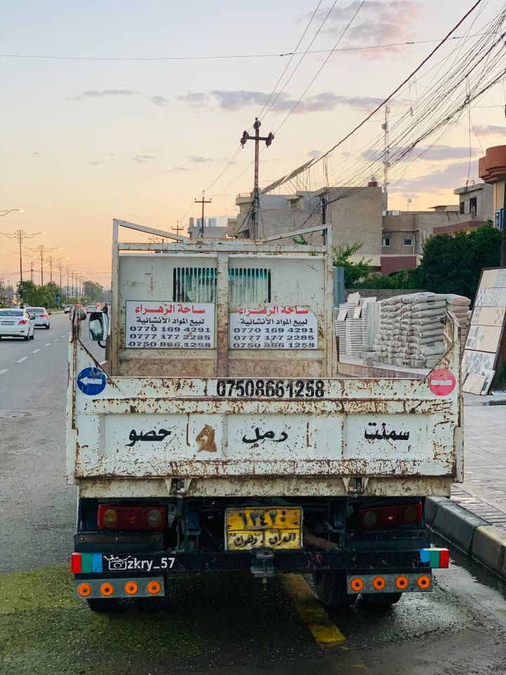 ازوزه للبيع موديل ٢٠٠٤ سياره بلادي مكينه تصرف عنوان موصل رقم دهوك *********** ***********
