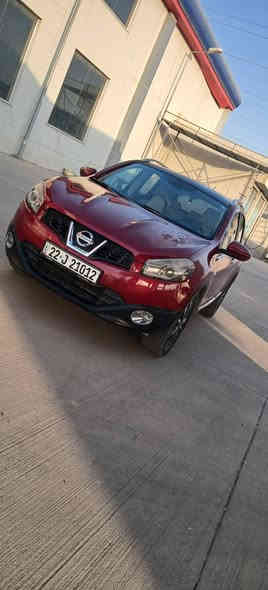 سلاو نیسان قاشقایی 2012 گێر مه کینە بە شە رتە ڕەقە موو سە نە ویی نوێە تا 2027 سە یارە کە فول فولە ده بل اکسلە پانوڕامایە لە سەر دەقی شە ریکە ماوەتە سە یارە کە 3پارجەیی بویاخە بە لام پارەجە کانیواو نیوە واتا کامل نیە بێ داخلی بێ ژورێێ دە عموو لێدارویی نیە دینارە ک مە سرە فی نی تە حویل بە شە رت نرخی (117)وو کە مێک معامه لە ژ؟م *********** شقلاوة
