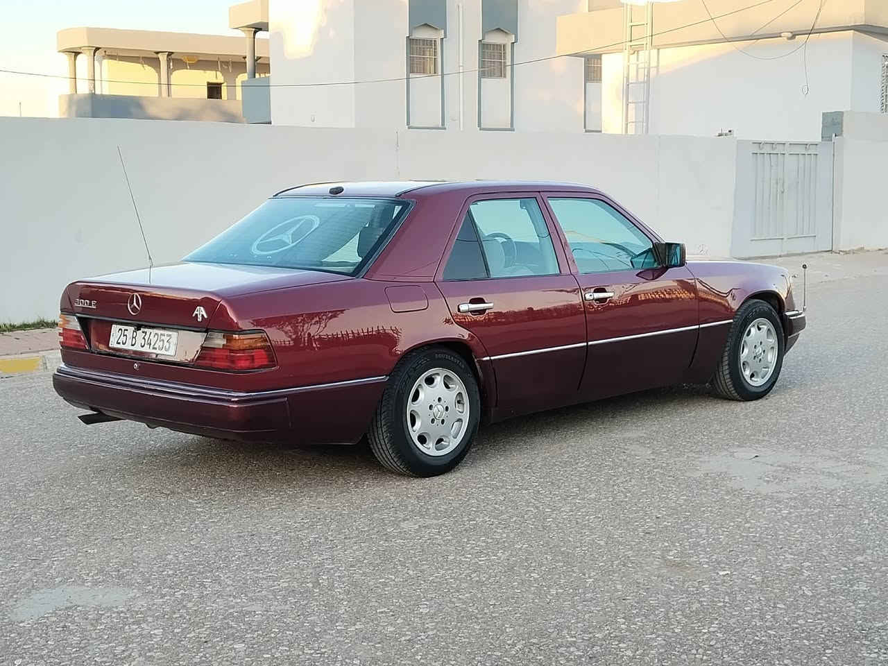 مارسيدس دب حجم 300 موديل 91 محركVVT3000 رقم كركوك دولي مشروع وطني بي كود بنزين سنوية جديدبسمي الغاية 2030 شرط تحويل  قواعد دبلات سليمة بدون خياس بدون ضرب صبغ عام جمالية اربع جامات كهربائية ABS تبريد تدفئة شغالة تايرات جديد سنترلوك كهربائية شغال سعر 67 مكاني كركوك ***********
