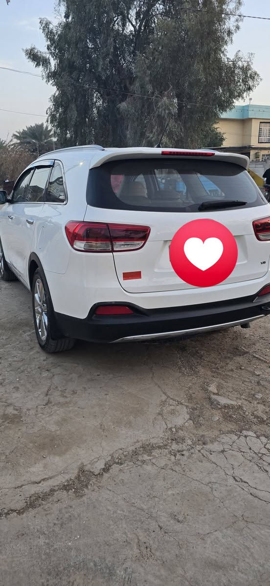 سورنتو للبيع
موديل 2016 خليجي 
عدد الركاب 7 
6 سلندر 
رقم بغداد 
تحويل مباشر السياره بأسمي 
*********** التواصل على الرقم 
السعر 230 وبيها مجال للشراي
