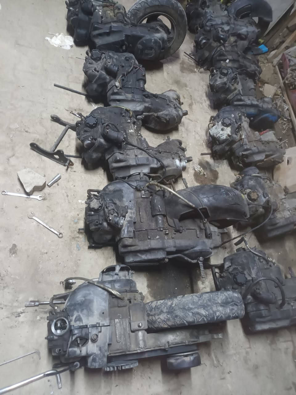 مكاين فراشه حاوية تفصيخ اسعار مناسبه كور حاوية ب ٣٠ بوشه وبستم ب ٣٠ كلج امامي ب ١٥ كلج خلفي ٢٠ راجز حاوية ب ١٥ قبق هندر ب ١٥ عنوان كوفه شارع المعمل قريب على صورة الوائلي ***********
