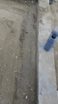 *********** #حدل وصب الارضيات صبة نظافه صب رباط صب دنك صب سطح تسليطه جميع انوع الصب والحدل بلقفاز والحادله  ***********
