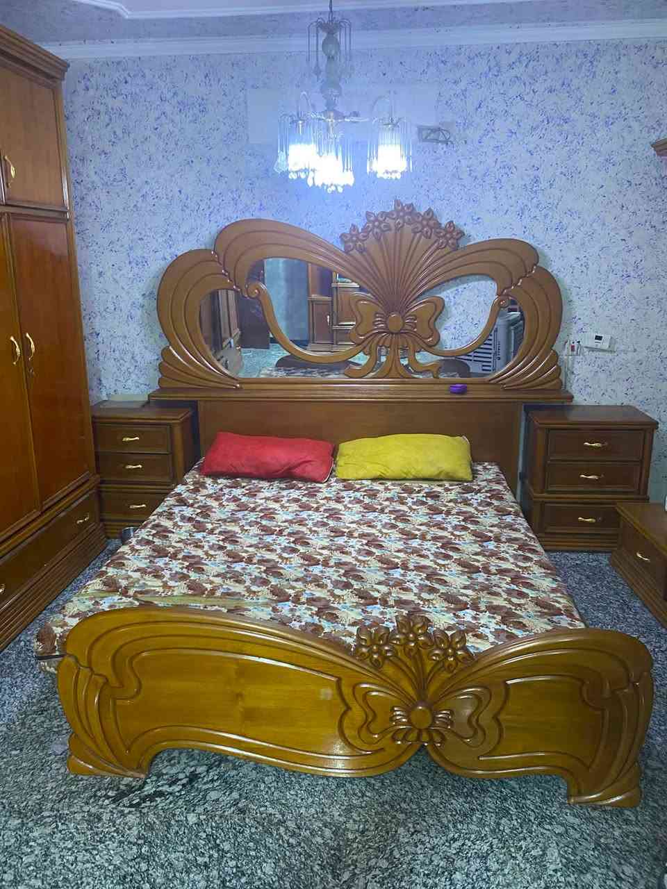غرفه نوم صاج خمسه ملم دنك زان مصري الغرفه طلب خاص ارقه غرفه بالسوك كله نضيفه جدا مستعمل قليل الغرفه درجه اولى خمسه ملم كبس تروح عمر السعر مطلوب بيها مليونين ونص قابل للتفاوض اتشرف بالجميع الراغب بالشراء يتصل ***********
