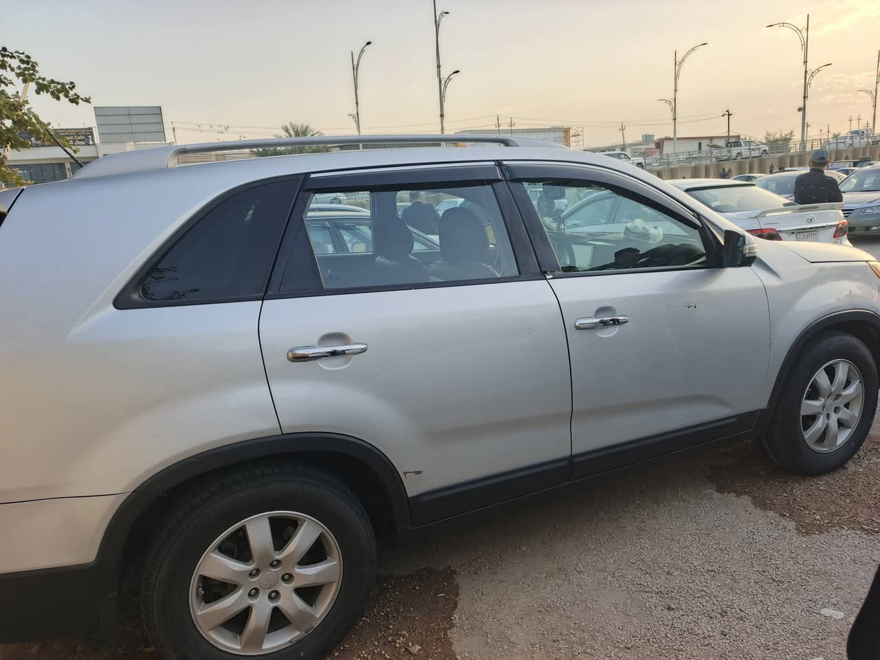 سلام عليكم سورنتو اربعه سلندر مكفوله عده ضربه بالجنطه سياره جاهزه من كلشي مال جناي تحويل شوكت ما يعجبك مكاني عامريه الفلوجة ضربته نزلنه بصور***********
