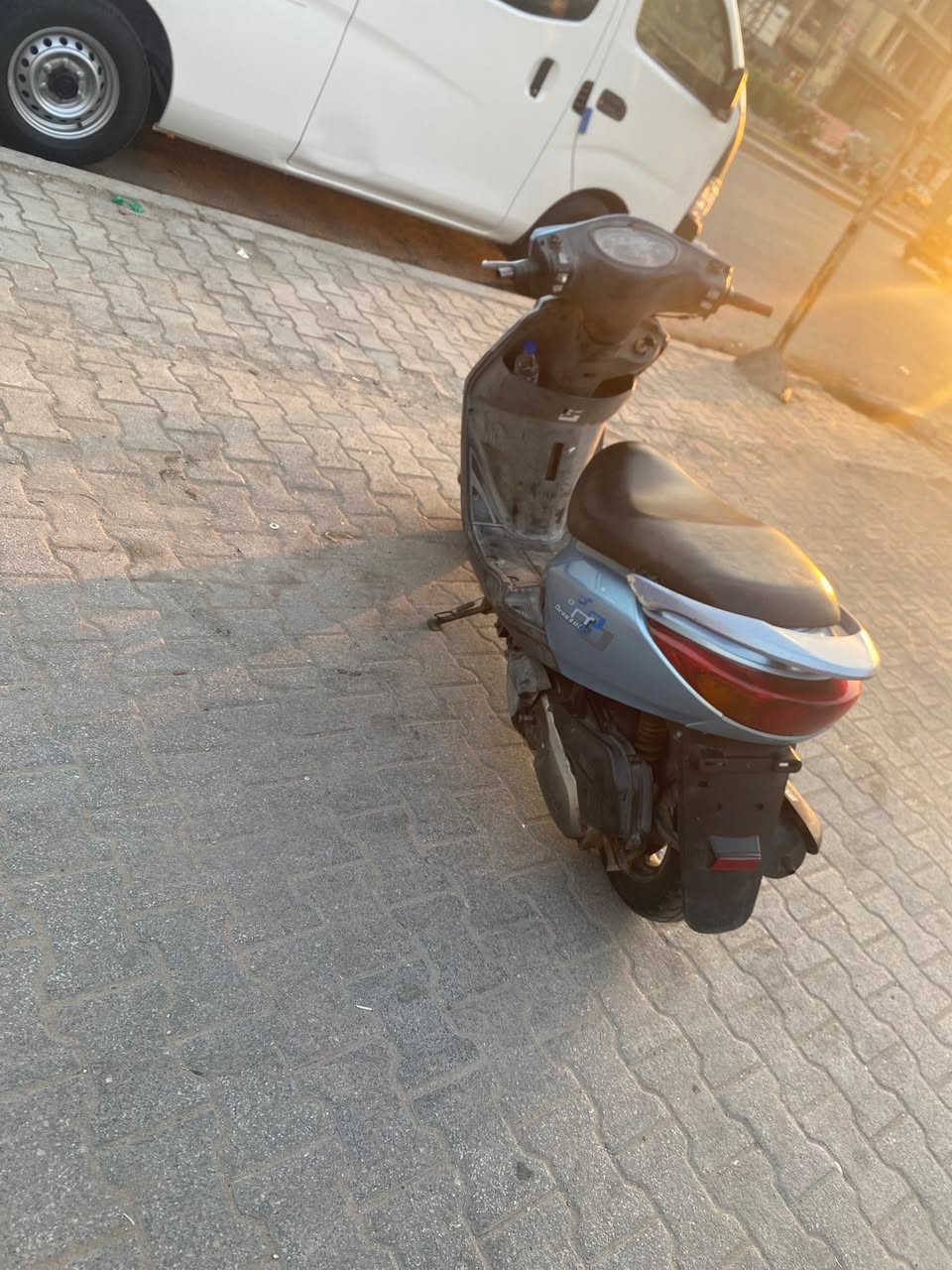 بريز لايت فوگ  رمبه رمبه كفاله عامه من الشخط ختم واحد ويا المحرك جديده بمعنى الكلمه كلها شغاله وجانت متروكه صارلها فتره قليله من نزلت مكاني بغداد حي اور او الشعب السعر 675 وبيها مجال بسيط ***********
