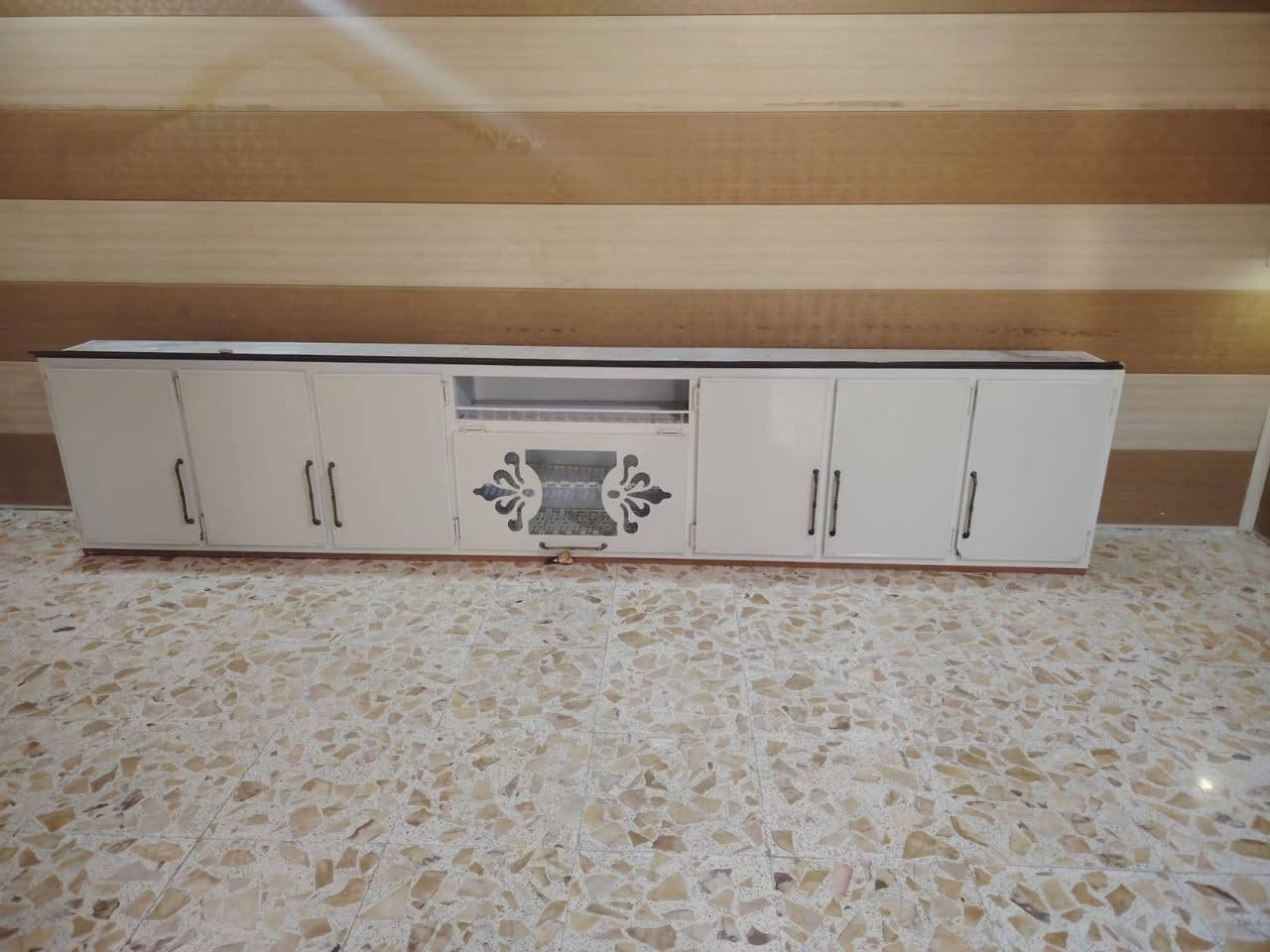 للبيع كاونتر مرمر تقريبا ٥ امتار نظيف شخط مابيه


**إذا كنت صاحب هذا الإعلان وتريد حذفه لأي سبب، رجاءا أرسل رسالة إلى الدعم الفني**