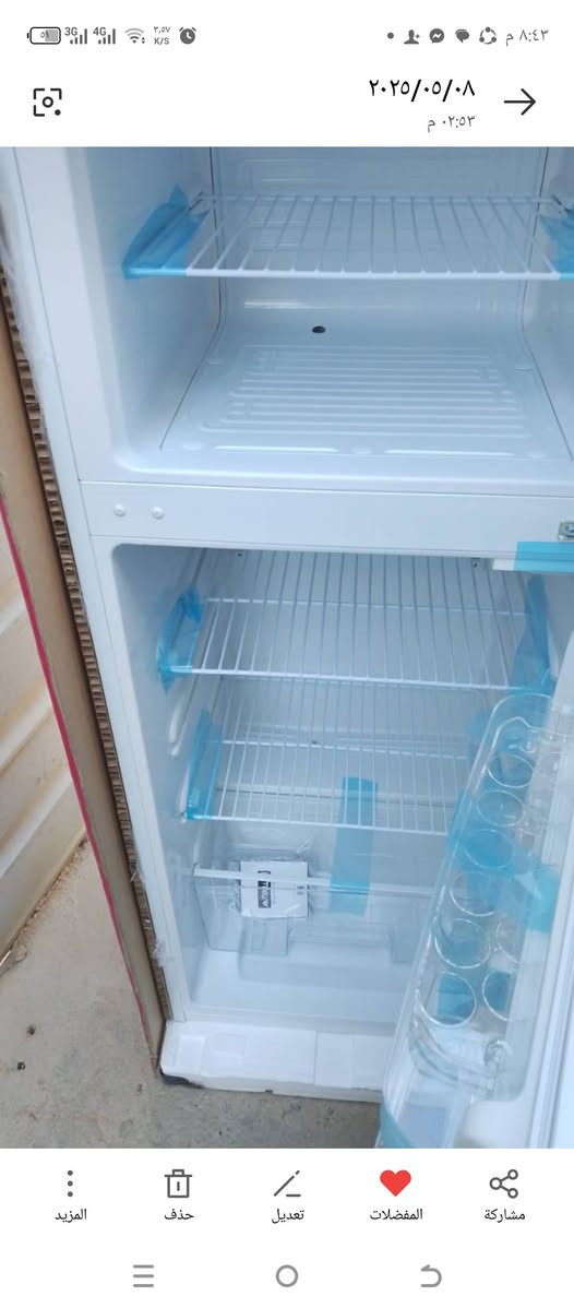ثلاجه للبيع سبب البيعه انو شلت البيت اريد اشترلي اكبر منه ***********مستعجل عل بيعه مكاني حله شارع 80ماخذه اب 300شركه درجه اوله اريد 200بيه مجال
