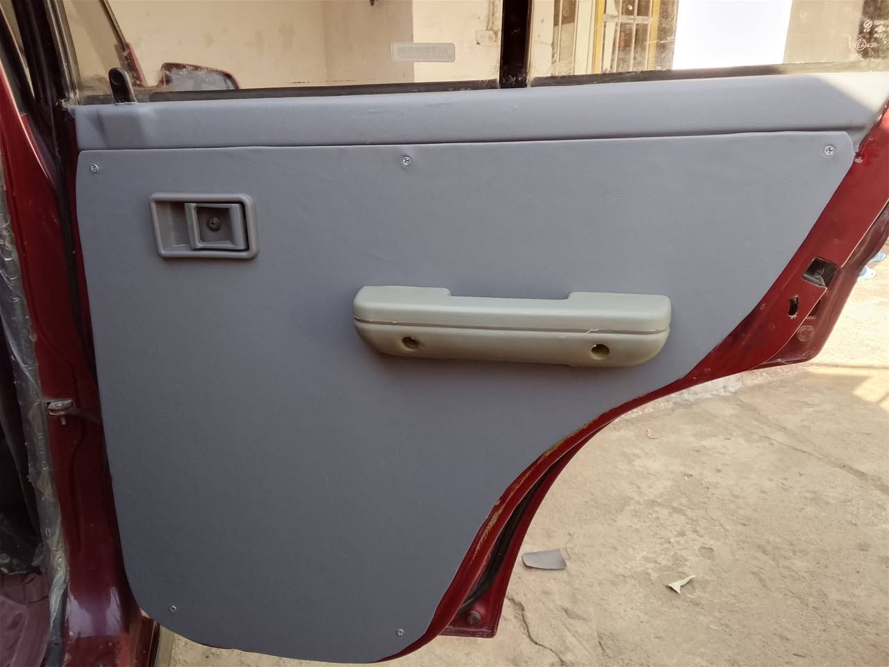 تحوير ابطاين سازوكي
يوجد لدينا تحوير ابطاين أبواب لجميع انواع السيارات 
العنوان العزيزية الشباب مقابل العمارة السفينة 
الاستفسار اتصل على الرقم ***********
خادمكم ابو رســــــول
