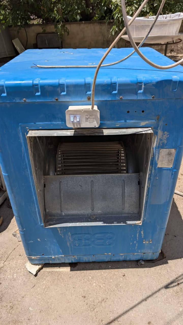 موبەڕیدە شەریکەی سپهر التریک ی ئەصڵی
قیاس شەش و نیو(6.5)  گەورە هەوای زۆر بەهێز 
کەم بەکارهاتووە وەک نوێ ئیش ئەکات بە شەرت

نرخ ١٨٥ هەزار و معامەلە

ناونیشان سلێمانی السليمانية, العراق


**إذا كنت صاحب هذا الإعلان وتريد حذفه لأي سبب، رجاءا أرسل رسالة إلى الدعم الفني**