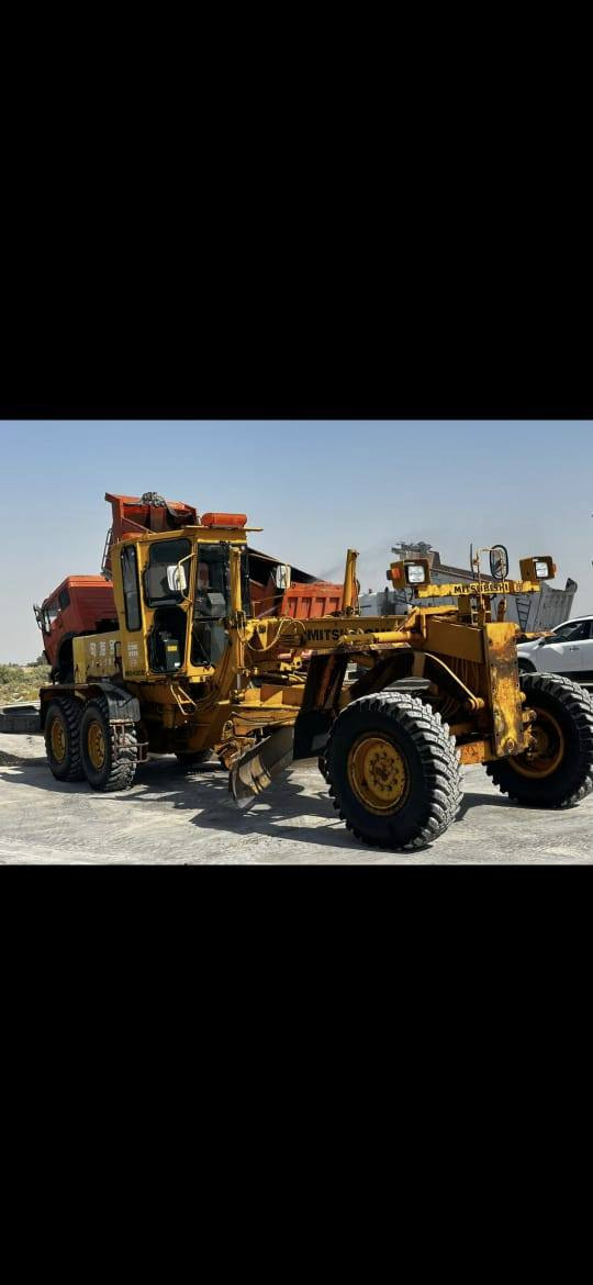 كريدر مسيابوشي للبيع جاهز للعمل مكينه حلوه مال جناي موقعه المكينه الدوانية تفاصيل اكثر تصال برقم ‎0783 140 0395
